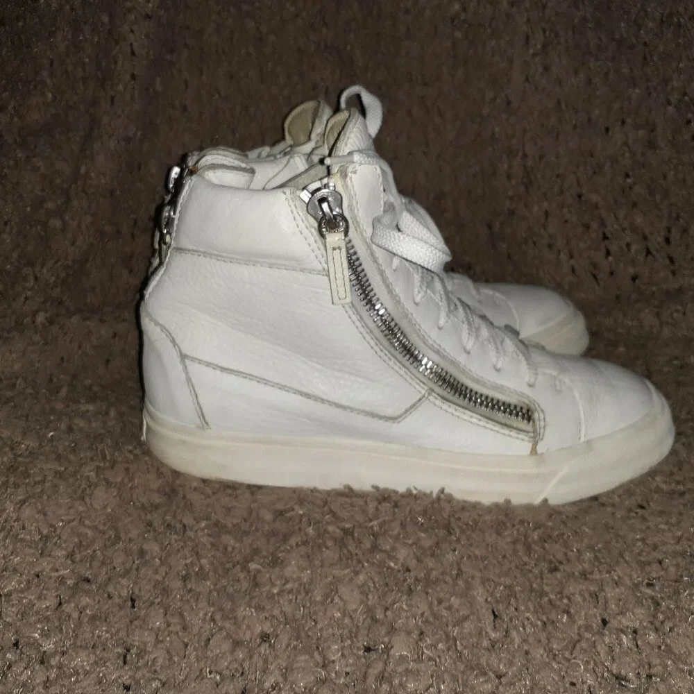 GIUSEPPE ZANOTTI-London-Double/Back Zip White Leather Sneakers-Sz 37.5-Excellent